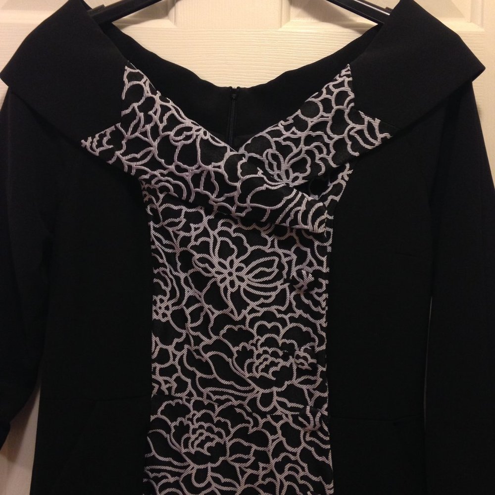 NWT Tanner Doncaster Black Lined Brocade Bateau V Neck Dress size 6